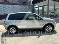 2010 Ford FUSION