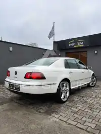 2010 Volkswagen PHAETON