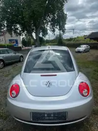 2010 Volkswagen BEETLE