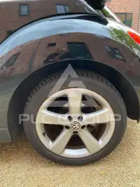 2010 Volkswagen BEETLE
