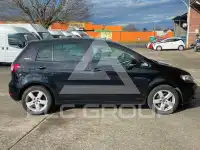 2010 Volkswagen GOLF
