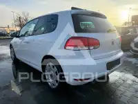 2010 Volkswagen GOLF