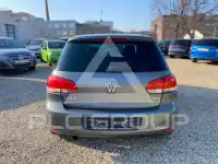 2010 Volkswagen GOLF