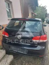 2010 Volkswagen GOLF