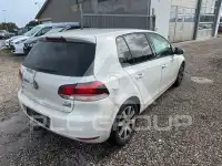 2010 Volkswagen GOLF