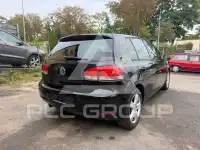 2010 Volkswagen GOLF