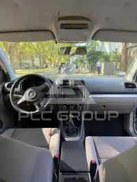 2010 Volkswagen GOLF