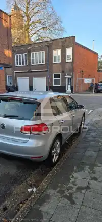 2010 Volkswagen GOLF