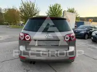 2010 Volkswagen GOLF