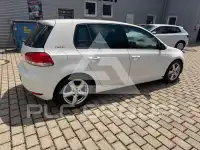 2010 Volkswagen GOLF