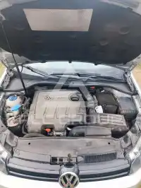 2010 Volkswagen GOLF