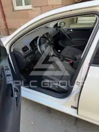 2010 Volkswagen GOLF