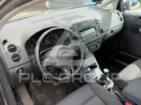 2010 Volkswagen GOLF