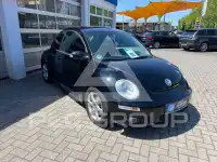 2010 Volkswagen BEETLE