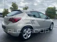 2010 Opel Astra