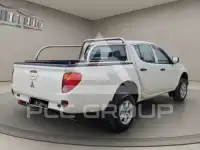 2011 Mitsubishi L200