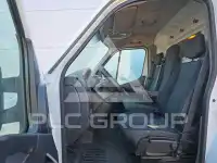 2011 Nissan NV 400