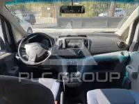 2011 Nissan NV 200