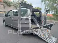 2011 Nissan NV 200