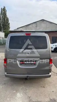 2011 Nissan NV 200