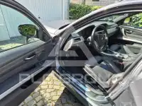 2011 BMW 320