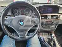 2011 BMW 320