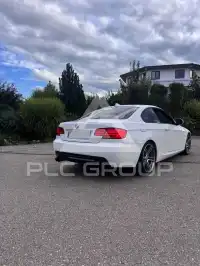 2011 BMW 320