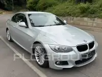2011 BMW 320