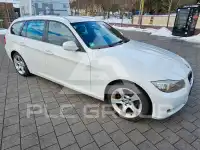 2011 BMW 320