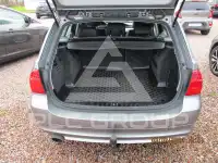 2011 BMW 320
