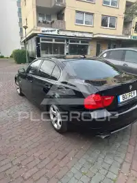 2011 BMW 320