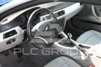 2011 BMW 320
