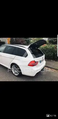 2011 BMW 320