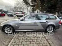 2011 BMW 320