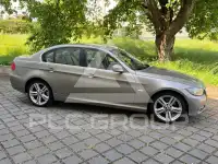 2011 BMW 320