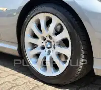 2011 BMW 320