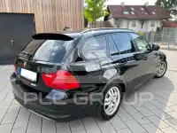 2011 BMW 320
