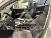 2011 BMW 320
