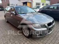 2011 BMW 320