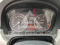 2011 BMW 320