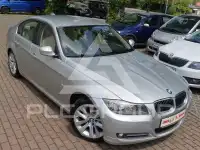 2011 BMW 320
