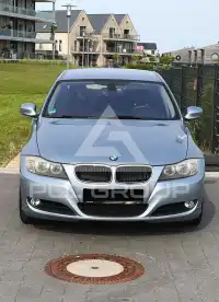 2011 BMW 320