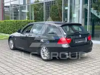 2011 BMW 320