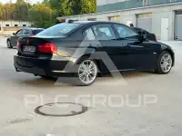 2011 BMW 320