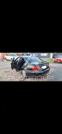 2011 BMW 320