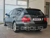 2011 BMW 320