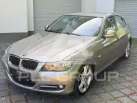 2011 BMW 320