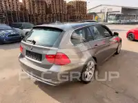 2011 BMW 320