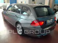 2011 BMW 320