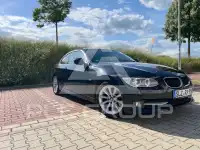 2011 BMW 320